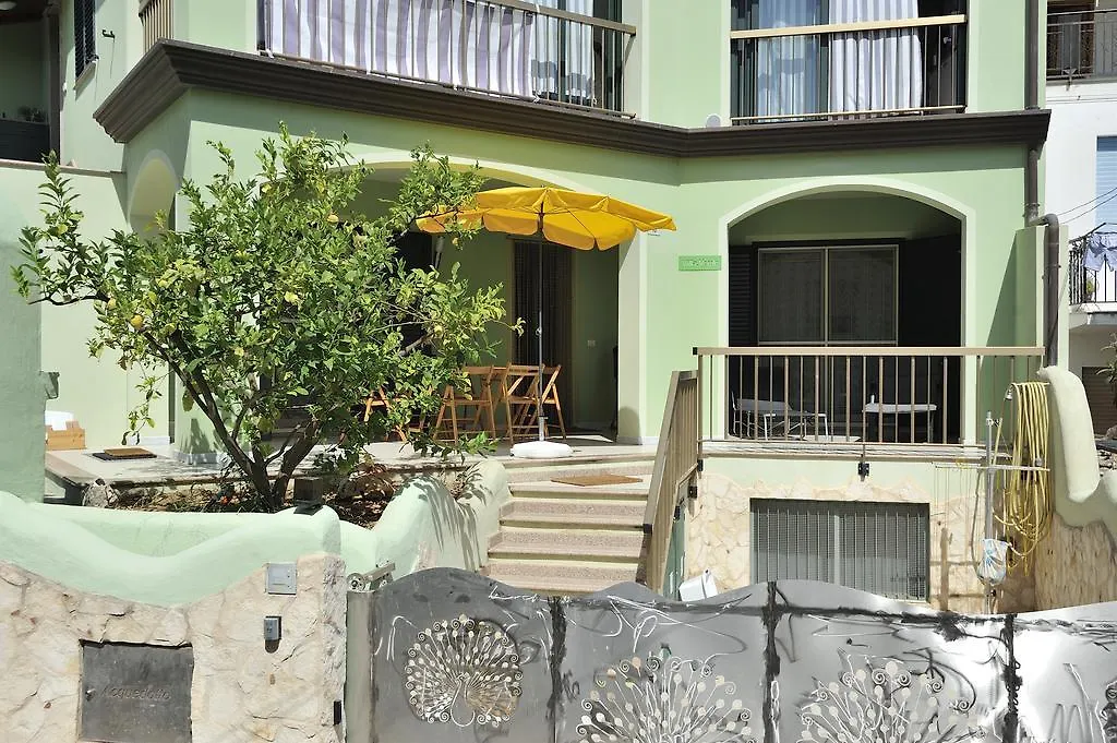 Apartment Verde Santa Maria Navarrese 0*,  Italia