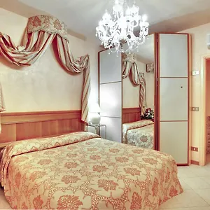  Appartamento Antico Fiore Italia